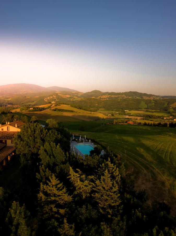 Agriturismo Le Capannacce Urbania Exterior photo